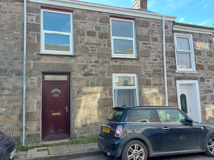 3 Bedroom Terraced House To Rent In William Street, Camborne, TR14