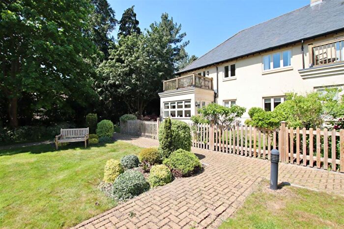 2 Bedroom Apartment For Sale In Cottle Avenue, Bradford-On-Avon, BA15