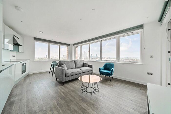 2 Bedroom Apartment To Rent In Surrey Quays Road, London, SE16