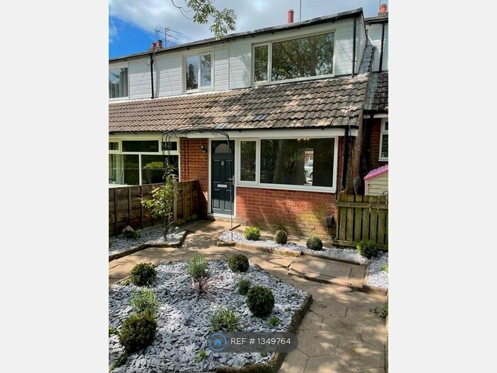 3 Bedroom Terraced House To Rent In Kent Walk, Heywood, OL10