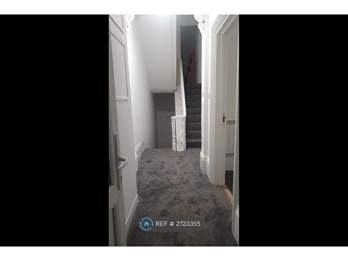 1 Bedroom Flat To Rent In Colwyn Road, Northampton, NN1