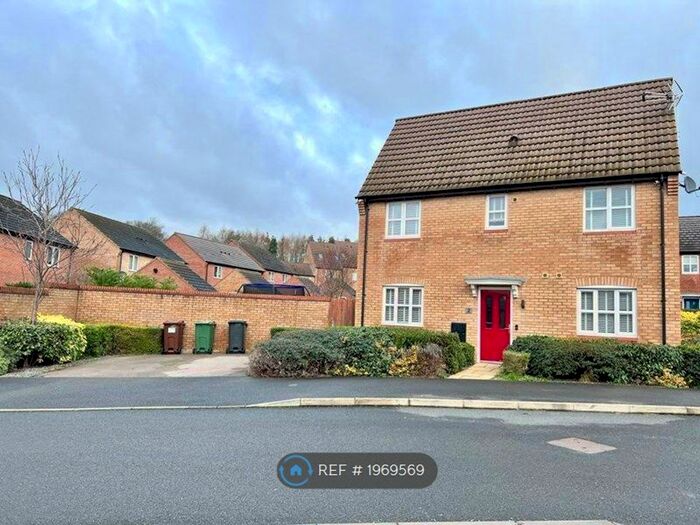 3 Bedroom Detached House To Rent In Maynard Close, Loughborough, LE11