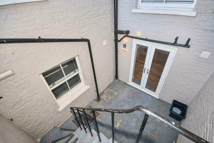 1 Bedroom Flat To Rent In York Road, Walmer, Deal, Kent, CT14