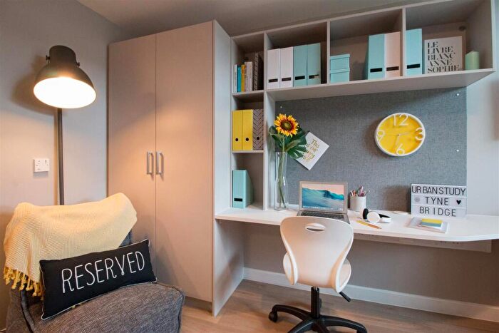 1 Bedroom Apartment To Rent In Urban Study Tyne Bridge, Newcastle, NE1