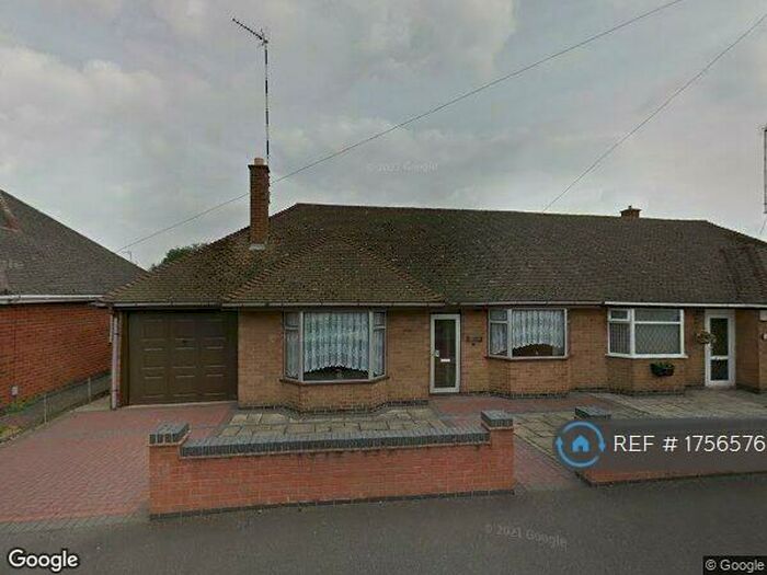 3 Bedroom Bungalow To Rent In The Lynch, Nuneaton, CV11