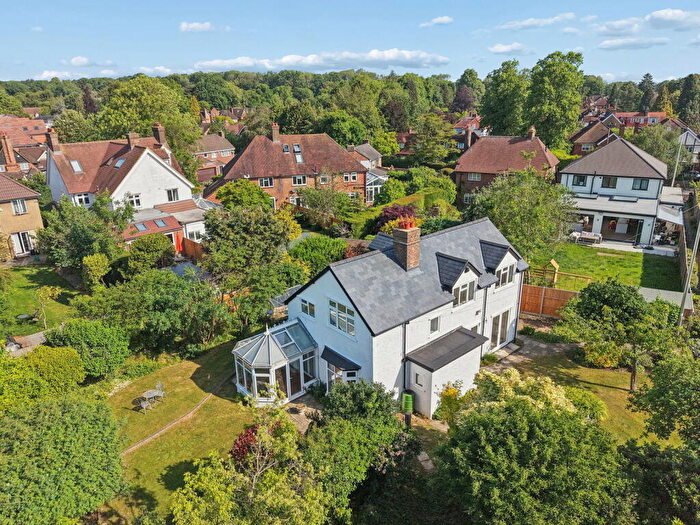 4 Bedroom Detached House For Sale In Grimsdells Lane, Amersham, HP6