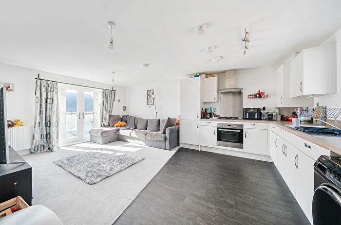 2 Bedroom Property For Sale In Angora Road, Andover, SP11