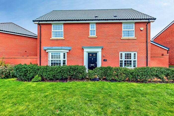 4 Bedroom Detached House For Sale In Dunmore Road, Market Harborough, LE16
