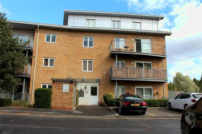 1 Bedroom Flat To Rent In Primrose Place, Isleworth, TW7