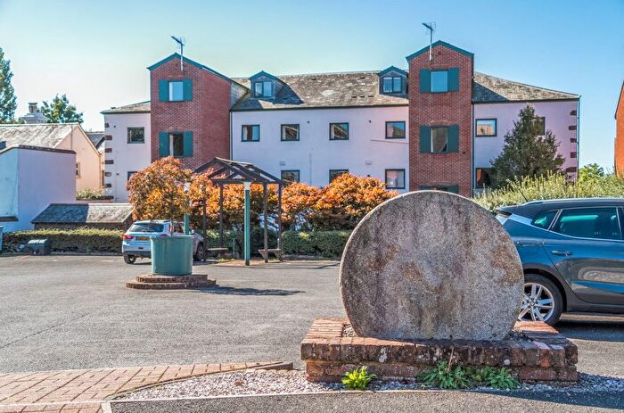 2 Bedroom Flat For Sale In Old Mill Close, St. Leonards, Exeter, EX2