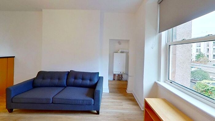 1 Bedroom Flat To Rent In Grove Street, Edinburgh, EH3