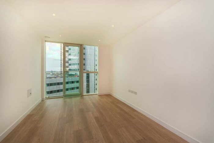 1 Bedroom Flat To Rent In Saffron Central Square, Croydon, CR0