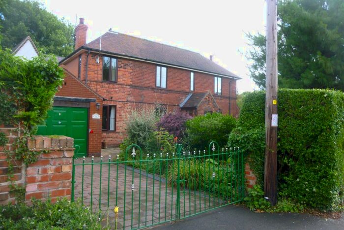 3 Bedroom Detached House To Rent In Main Street, North Leverton, Retford, DN22