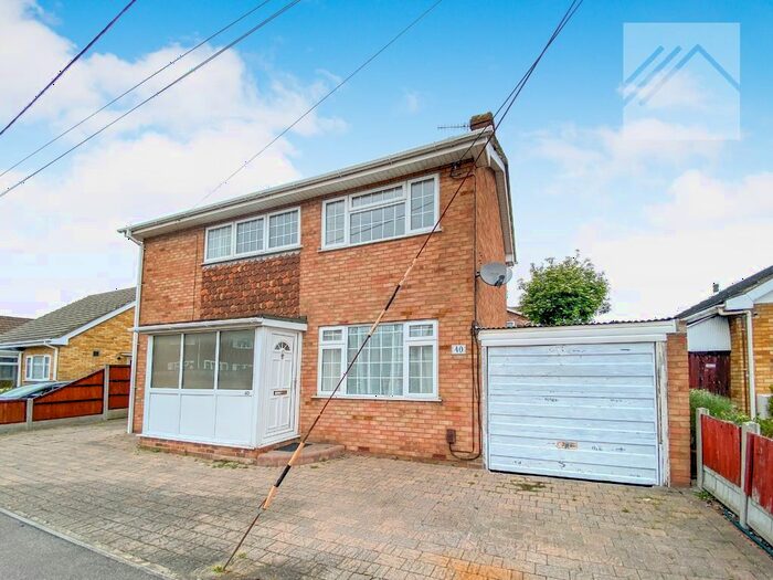 3 Bedroom Detached House To Rent In Letzen Road, Canvey Island, SS8
