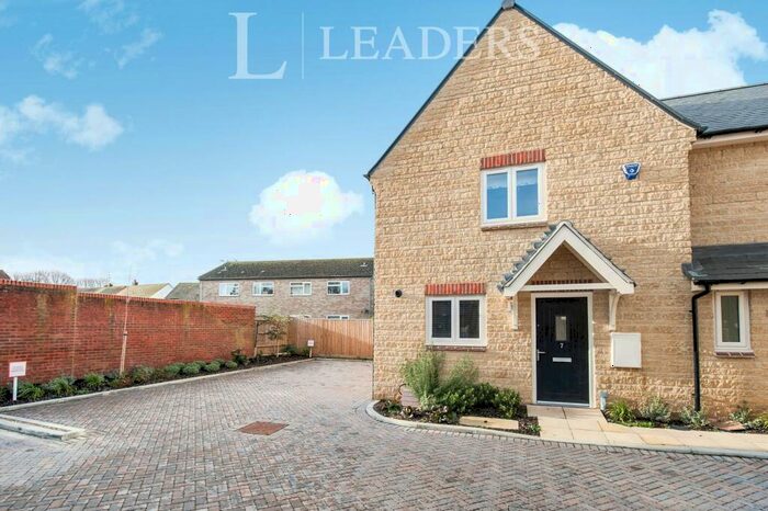 3 Bedroom End Of Terrace House To Rent In Mercer Gardens, Faringdon, SN7