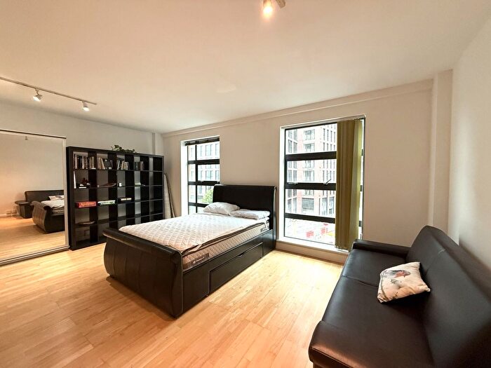 3 Bedroom Flat To Rent In , Pickford Street, Ancoats, Manchester, M4