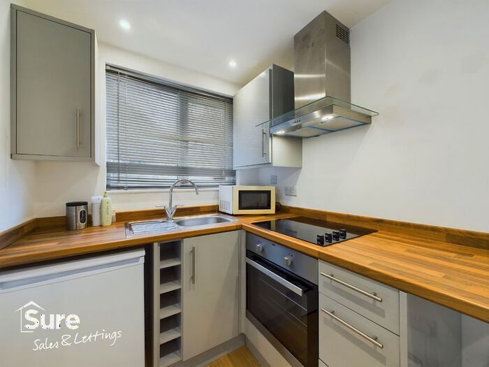 1 Bedroom Studio To Rent In Wharfedale, Hemel Hempstead, Hertfordshire, HP2