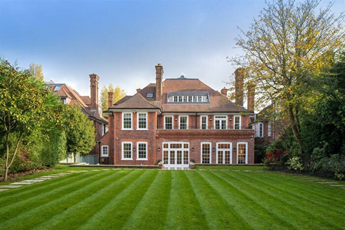 7 Bedroom House For Sale In Redington Road, Hampstead, NW3