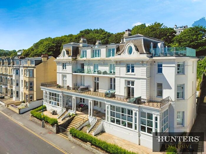 2 Bedroom Flat For Sale In The Beach, Filey, YO14