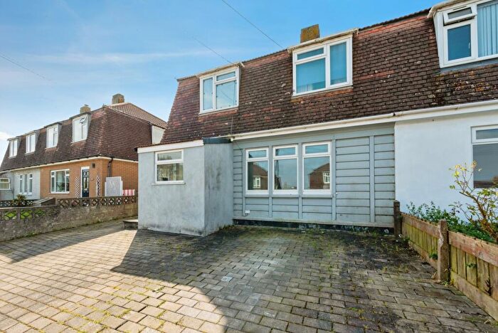 3 Bedroom Semi Detached House For Sale In Drake Road, Padstow, Cornwall, PL28