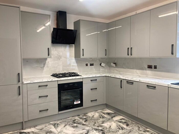 2 Bedroom Detached Bungalow To Rent In Faringdon Road, Cumnor, OX2