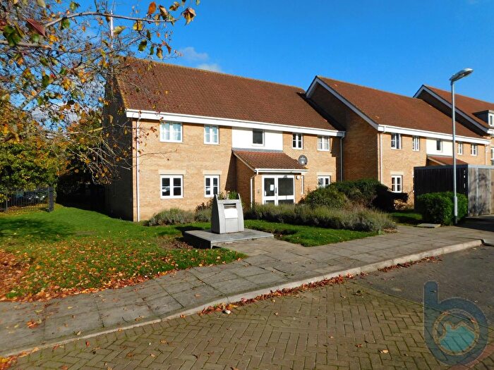 2 Bedroom Flat To Rent In Lime Kiln Close, Peterborough, PE3