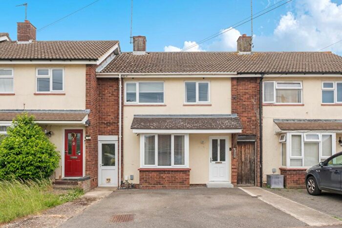 3 Bedroom Terraced House For Sale In Great Hill, Shefford, SG17