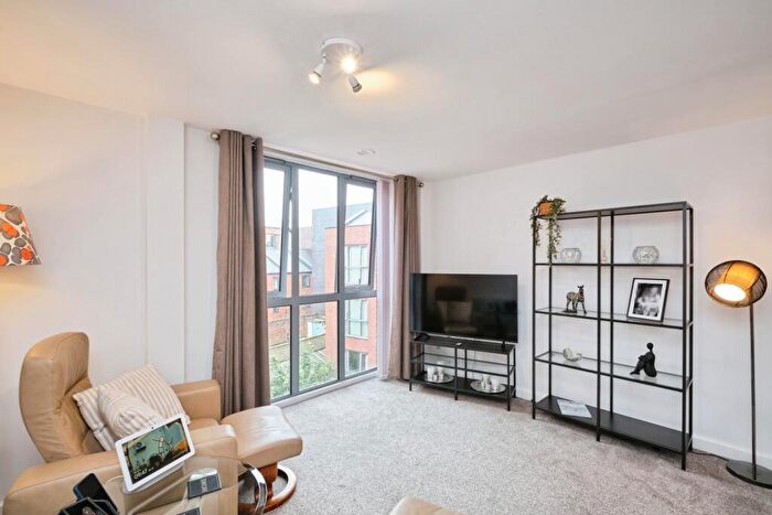 2 Bedroom Flat For Sale In Carver Street, Birmingham, West Midlands, B1
