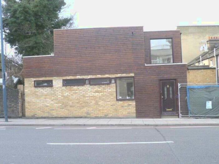 2 Bedroom Detached House To Rent In Amersham Road, London, SE14