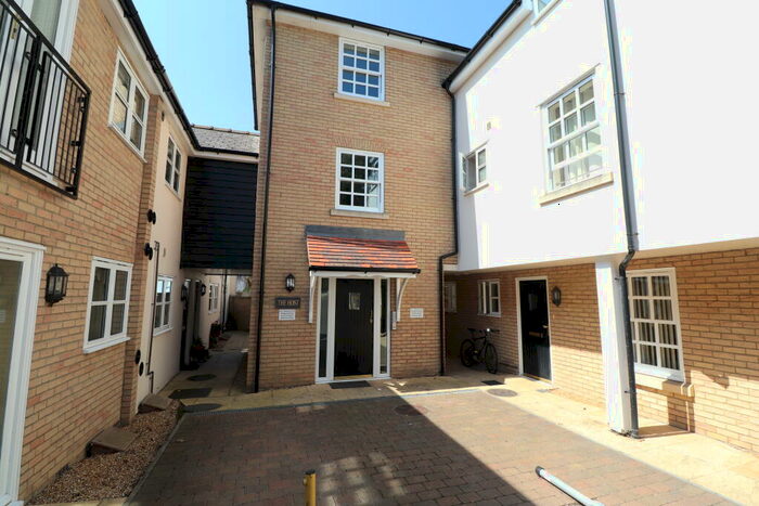 1 Bedroom Flat To Rent In The Hoist The Vineyards, Ely, Cambridgeshire, CB7