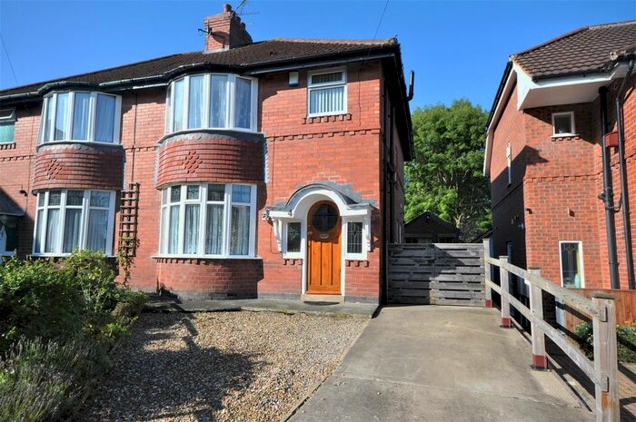 3 Bedroom Semi-Detached House To Rent In Arnside Place, Heslington Road, York, YO10