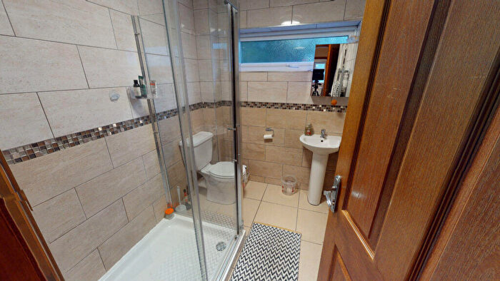 1 Bedroom House To Rent In Rathbone Close, Balsall Heath, B5
