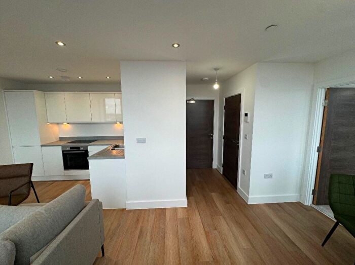 1 Bedroom Apartment To Rent In Talbot Road, Manchester, Greater Manchester, M16