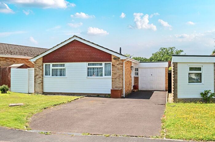 2 Bedroom Bungalow For Sale In Pine View Road, Verwood, BH31