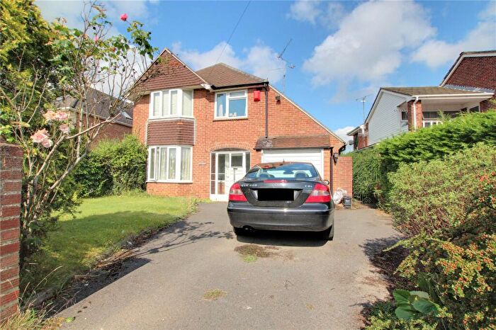 3 Bedroom Detached House To Rent In Pitts Lane, Earley, Reading, Berkshire, RG6