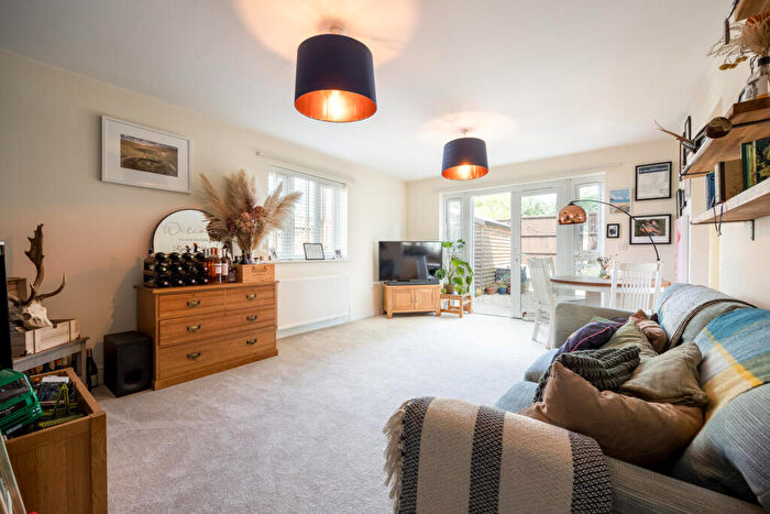 2 Bedroom Apartment For Sale In Wallingford Road, South Stoke, RG8