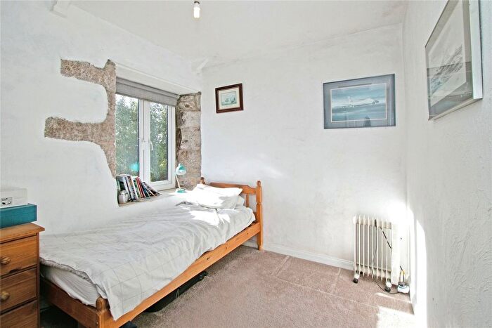 1 Bedroom Flat For Sale In Crowlas, Penzance, Cornwall, TR20