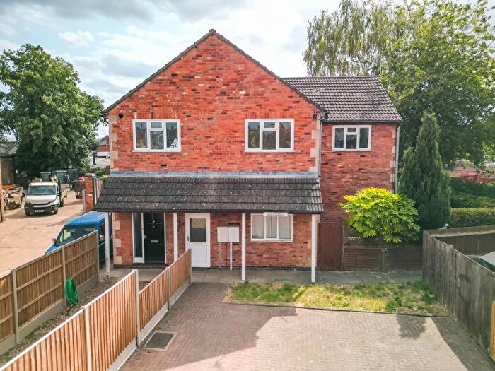 3 Bedroom Flat For Sale In Park Lane, Oakham, LE15