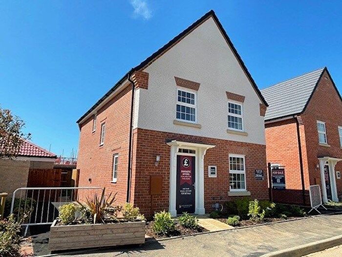 3 Bedroom Detached House For Sale In Honeywood Drive, Corby Glen, NG33