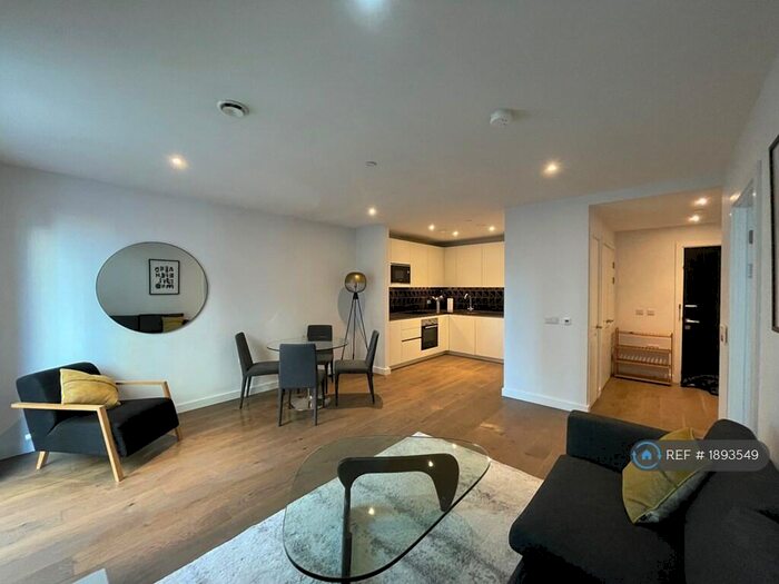 1 Bedroom Flat To Rent In Weymouth Building, London, SE17