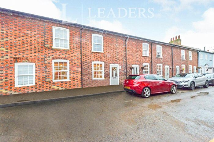 2 Bedroom Terraced House To Rent In College Place, St. Albans, AL3