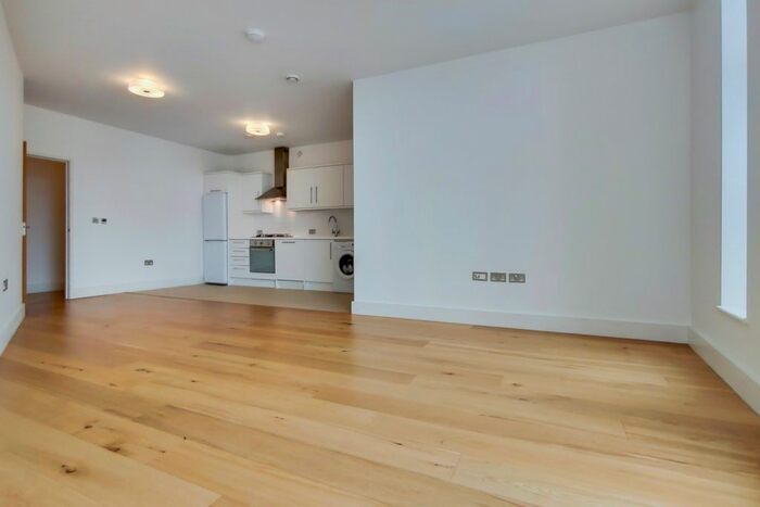 2 Bedroom Flat To Rent In Nelson Road, London, SE10