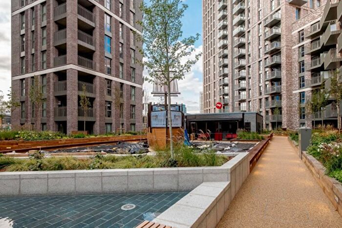 2 Bedroom Flat To Rent In Canada Gardens, Wembley Park, HA9