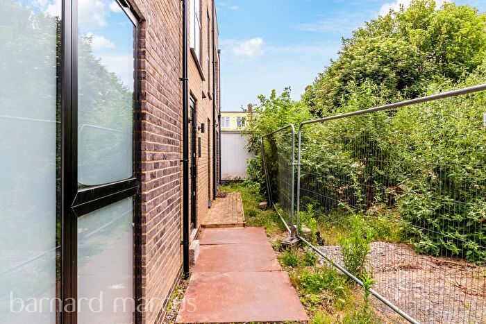 1 Bedroom Flat To Rent In Leslie Park Road, Croydon, CR0