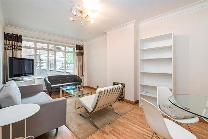 1 Bedroom Apartment To Rent In Gloucester Place, Marylebone, London, NW1