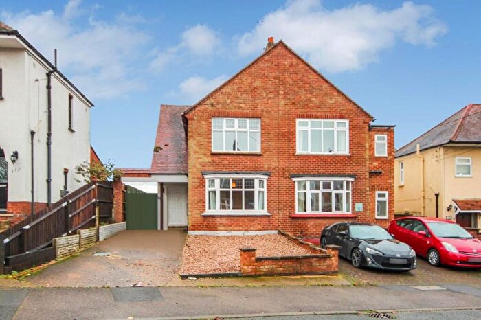 2 Bedroom Semi Detached House For Sale In Wharf Road, Higham Ferrers, NN10