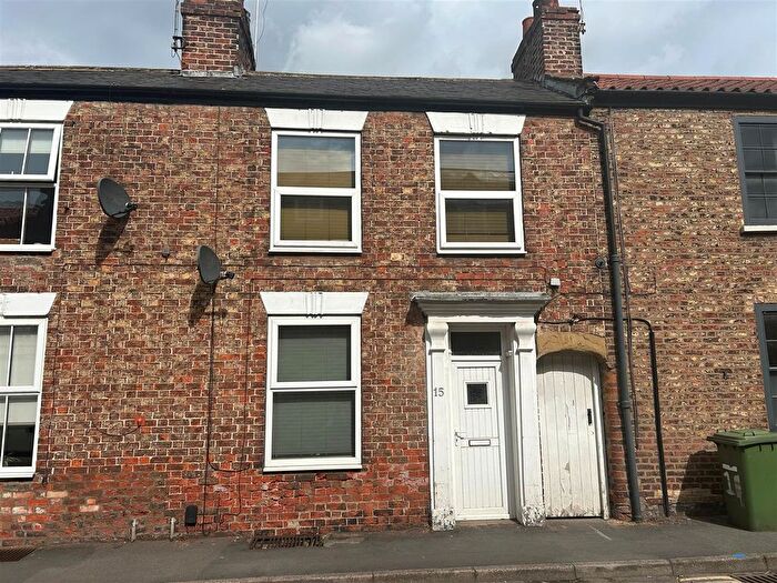 2 Bedroom Terraced House To Rent In Regent Street, Pocklington, YO42