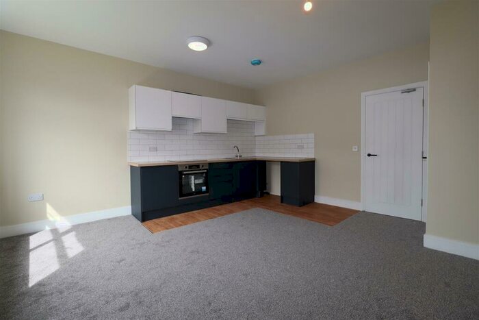 1 Bedroom Flat To Rent In Mill Street, Macclesfield, SK11