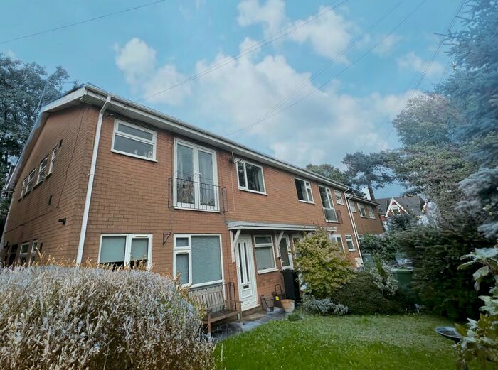 1 Bedroom Flat To Rent In Greenfield Avenue, Cardiff, CF11