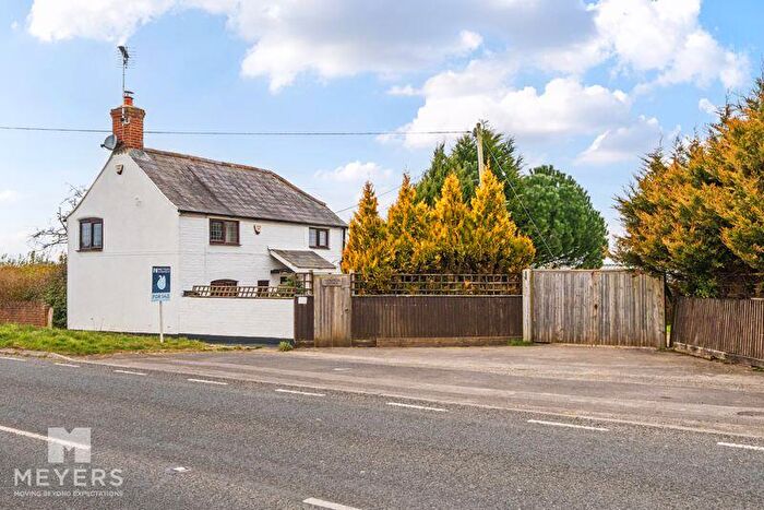 2 Bedroom Cottage For Sale In Winfrith Newburgh, DT2